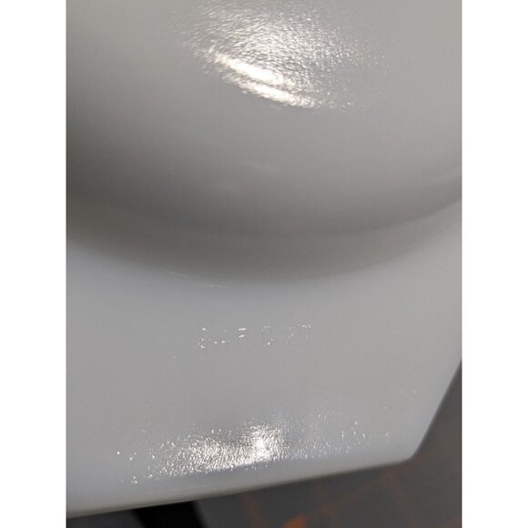 Vintage Pyrex Blue Snowflake Garland Oval Lid 12.75" White Glass Replacement - Picture 14 of 15